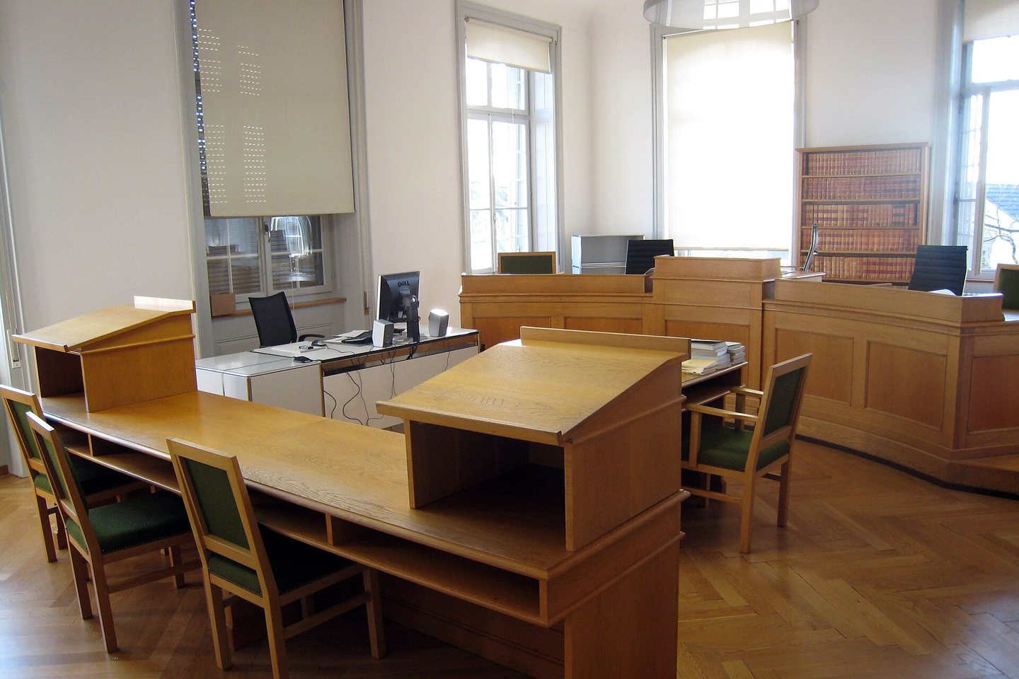 A small courtroom in the Supreme Court of the Canton of Berne, Switzerland. To the left, n